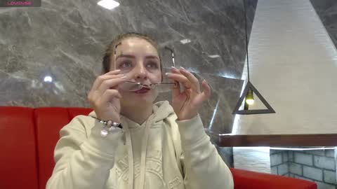 Snapshot of _isaabellaa chatting on 18, 1, 2025 Isa online show from 18, 1, 2025