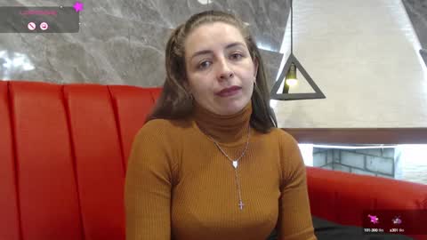 Snapshot of _isaabellaa chatting on 4, 2, 2025 Isa online show from 4, 2, 2025