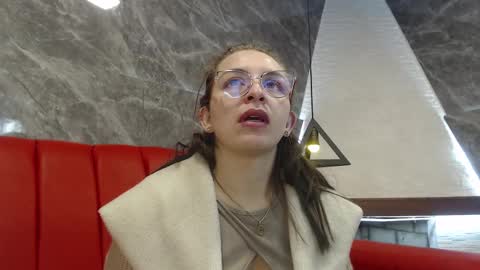 Snapshot of _isaabellaa chatting on 19, 2, 2025 Isa online show from 19, 2, 2025