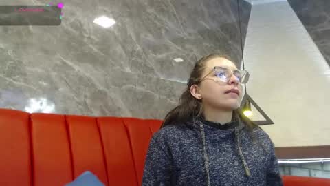 Snapshot of _isaabellaa chatting on 20, 2, 2025 Isa online show from 20, 2, 2025