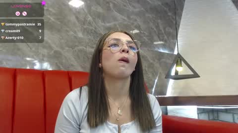 Snapshot of _isaabellaa chatting on 20, 2, 2025 Isa online show from 20, 2, 2025