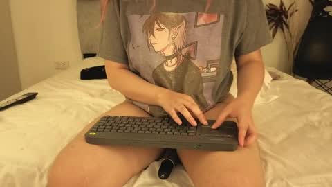 Waifu Izumi  online show from 1, 5, 2026