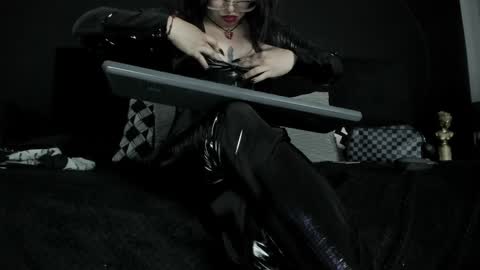 Miss Jade online show from 4, 2, 2025