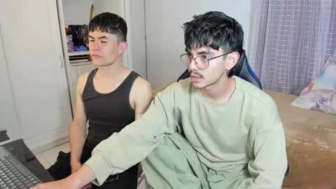 Snapshot of _jamesboy chatting on 29, 9, 2025 James online show from 29, 9, 2025