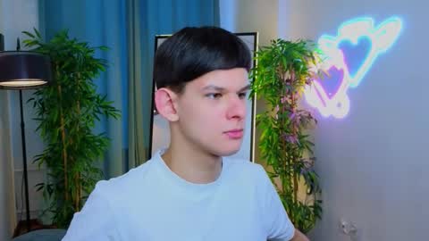 Snapshot of _jamesgray_ chatting on 20, 2, 2026 James online show from 20, 2, 2026