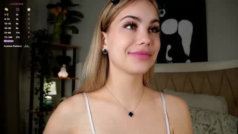 Snapshot of _jasminestea_ chatting on 9, 3, 2025 Candy online show from 9, 3, 2025