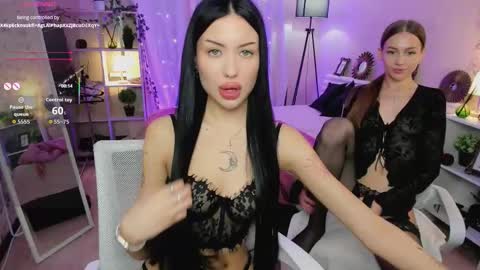 Jess blond and Leila brunette online show from 20, 2, 2026