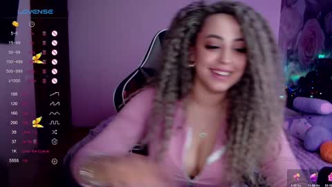 _just_a_queen_3 online show from 13, 1, 2025