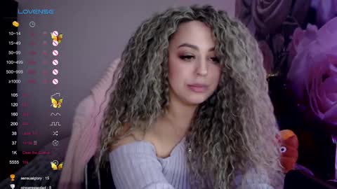 _just_a_queen_3 online show from 6, 3, 2025