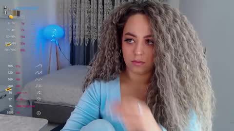 _just_a_queen_3 online show from 12, 11, 2025