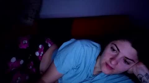 Snapshot of _just_a_simple_girl chatting on 19, 6, 2026 _just_a_simple_girl online show from 19, 6, 2026