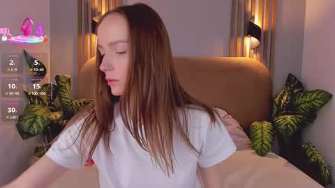 Snapshot of _k2__ chatting on 17, 11, 2025 Kira online show from 17, 11, 2025