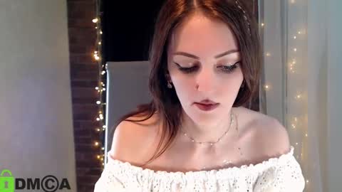 Snapshot of _karolina chatting on 8, 1, 2025 karolina online show from 8, 1, 2025