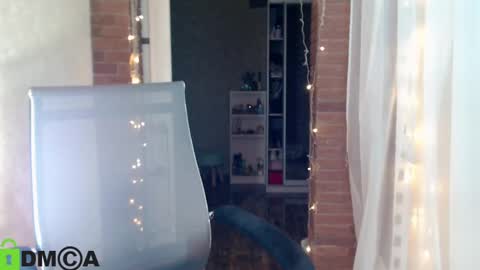 Snapshot of _karolina chatting on 12, 1, 2025 karolina online show from 12, 1, 2025