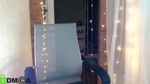 Snapshot of _karolina chatting on 6, 3, 2025 karolina online show from 6, 3, 2025