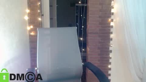 Snapshot of _karolina chatting on 8, 10, 2025 karolina online show from 8, 10, 2025