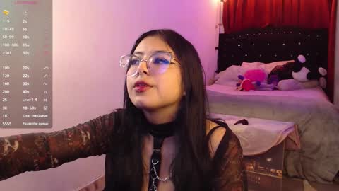 Snapshot of _kat_sweet chatting on 4, 10, 2025 Cata  online show from 4, 10, 2025