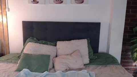 kathy online show from 10, 4, 2026