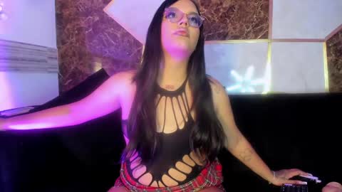_katty_grey_ online show from 4, 6, 2026