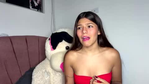 Snapshot of _khloe_sweet chatting on 12, 9, 2025 khloe sweet online show from 12, 9, 2025
