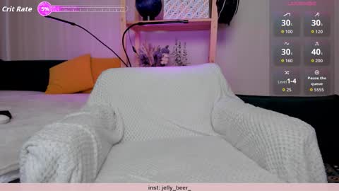 Kiara 0100 - 0700 UTC almost every day online show from 3, 11, 2025