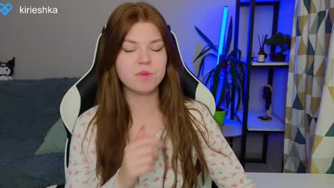 Snapshot of _kirieshka chatting on 26, 12, 2024 Molly Emily online show from 26, 12, 2024