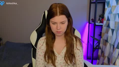 Snapshot of _kirieshka chatting on 5, 1, 2025 Molly Emily online show from 5, 1, 2025