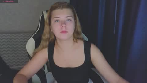 Snapshot of _kirieshka chatting on 21, 9, 2025 Molly Emily online show from 21, 9, 2025