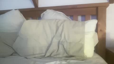 Snapshot of _kiwi_cock chatting on 18, 9, 2025 Kiwi online show from 18, 9, 2025