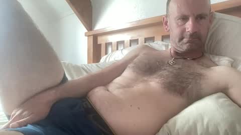 Snapshot of _kiwi_cock chatting on 21, 11, 2025 Kiwi online show from 21, 11, 2025