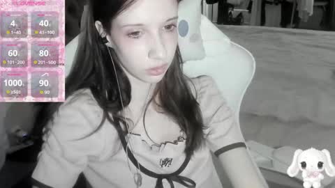  kuro  online show from 14, 4, 2026