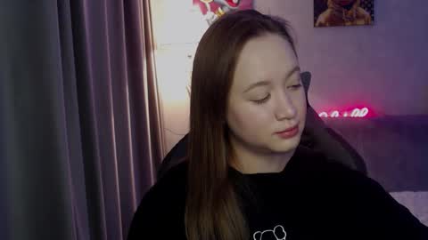 _lalune_ online show from 14, 10, 2025