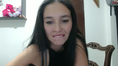 Lauren 3 online show from 4, 12, 2025