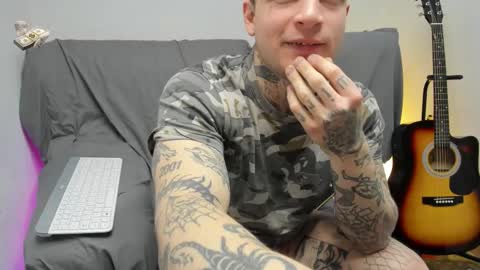 Snapshot of _layne chatting on 8, 2, 2026 Layne online show from 8, 2, 2026