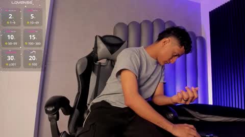 _leohot_ online show from 5, 11, 2025