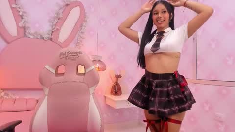  Lia Swan  online show from 12, 10, 2025