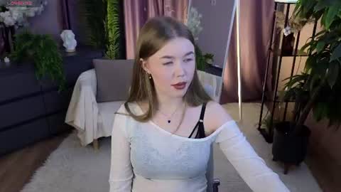 Snapshot of _liilcrystal_ chatting on 26, 6, 2026 _liilcrystal_ online show from 26, 6, 2026