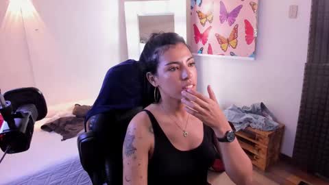 Lili  online show from 16, 12, 2024