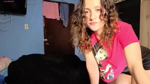 Lindasy online show from 1, 12, 2025