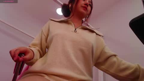   linrose   online show from 21, 2, 2026