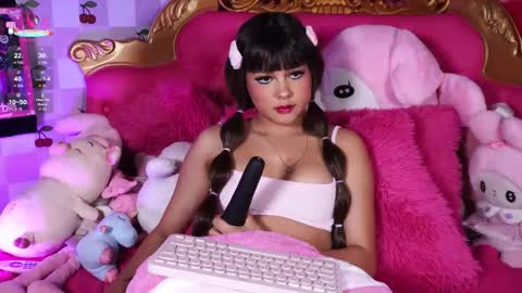 _little_glrl_ online show from 22, 3, 2026