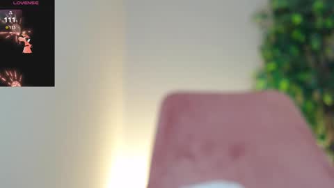 Snapshot of _little_misss chatting on 18, 1, 2025 Mila  online show from 18, 1, 2025