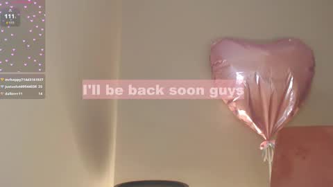 Snapshot of _little_misss chatting on 14, 2, 2025 Mila  online show from 14, 2, 2025