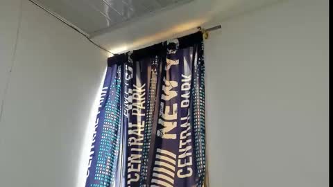 _logan_colton_ online show from 18, 11, 2025