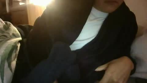 _longsword_123 online show from 12, 4, 2026