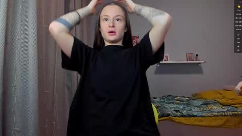 _lorra online show from 13, 2, 2025