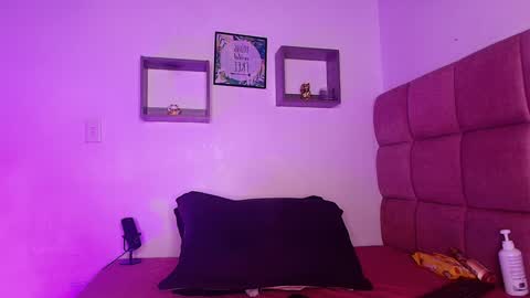 Snapshot of _lorrayne_ chatting on 20, 1, 2025 Lorrayne online show from 20, 1, 2025