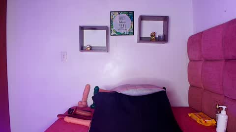 Snapshot of _lorrayne_ chatting on 31, 1, 2025 Lorrayne online show from 31, 1, 2025