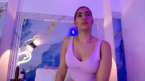 Snapshot of _lorrayne_ chatting on 29, 11, 2025 Lorrayne online show from 29, 11, 2025