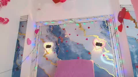 Lorrayne online show from 25, 2, 2026